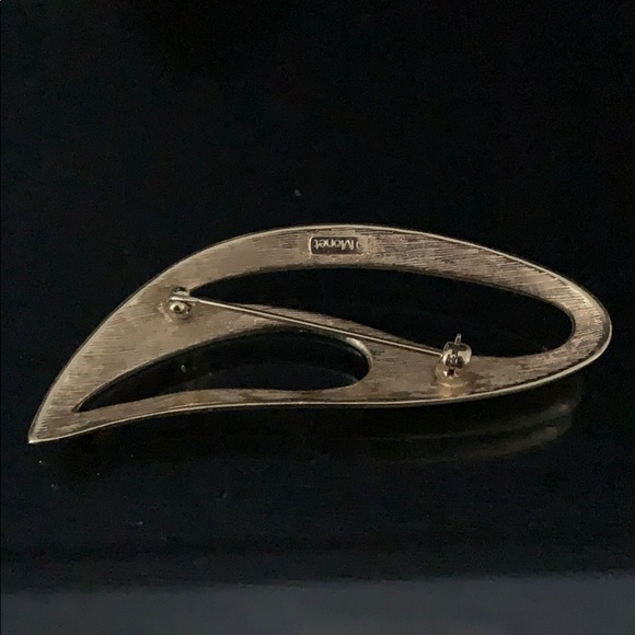 VINTAGE Brooch by Monet - Picture 4 of 4